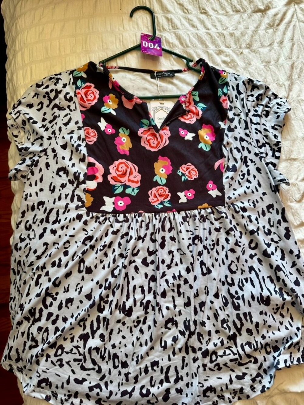Coeur de Vague Printed Top Size 2XL NWT